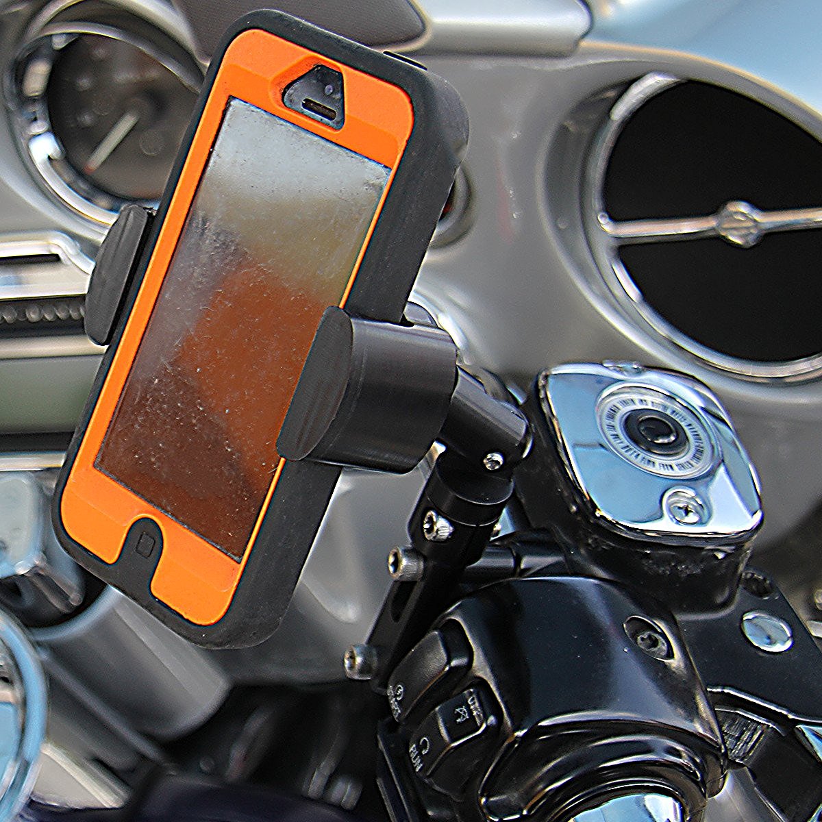 Active &amp; Connected Techgripper Bike Motorcycle Control Mount fits Samsung Galaxy S8+ (sku 36834)