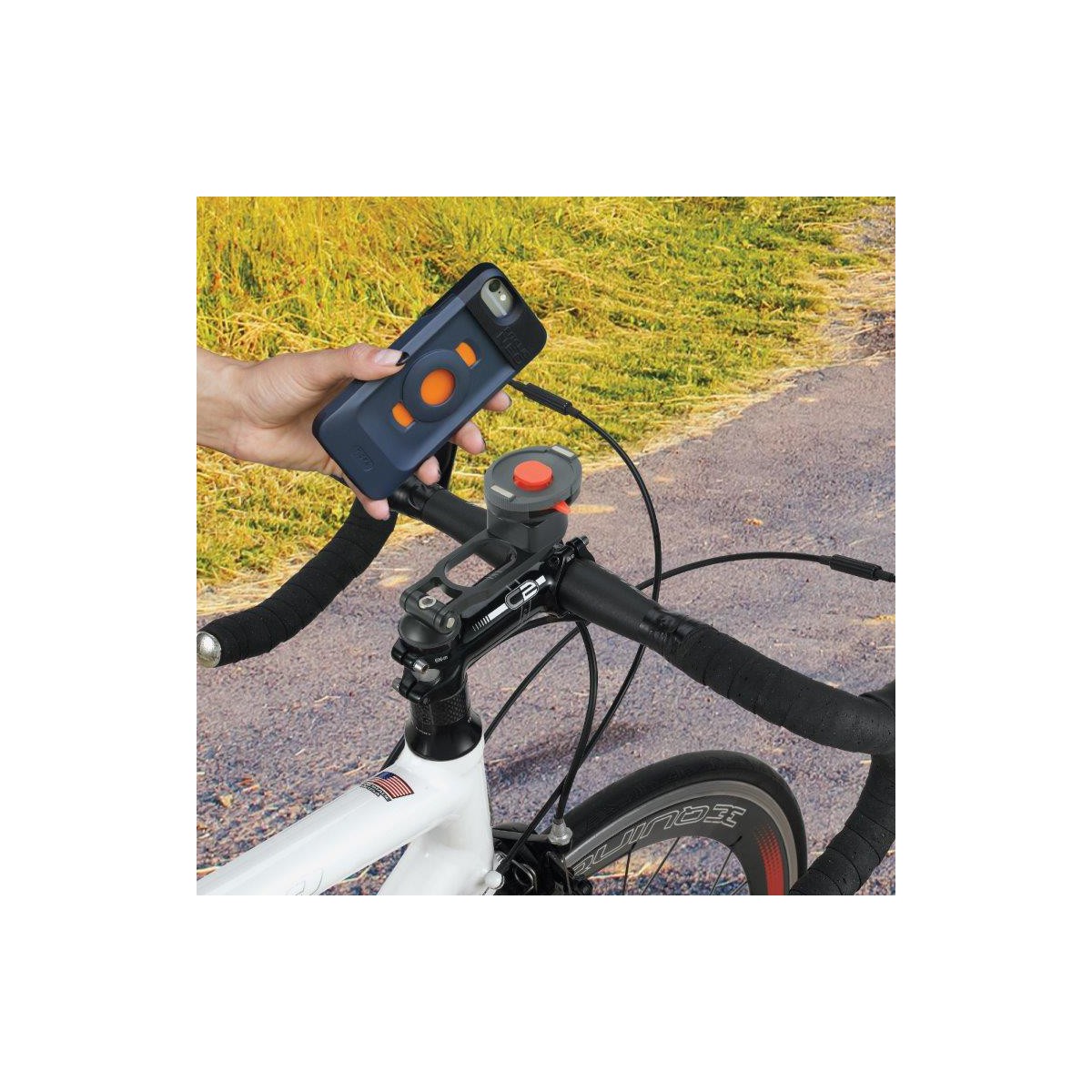 FitClic Neo Bike Kit Forward for iPhone SE (2nd Gen) - BuyBits Ltd UK