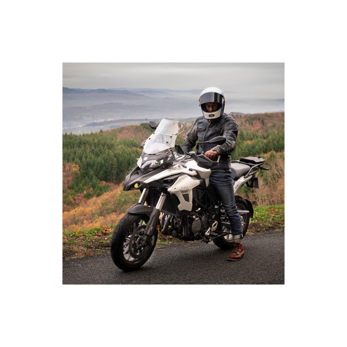 FitClic Neo Motorcycle pin mount kit for Samsung Galaxy S9 - BuyBits Ltd UK