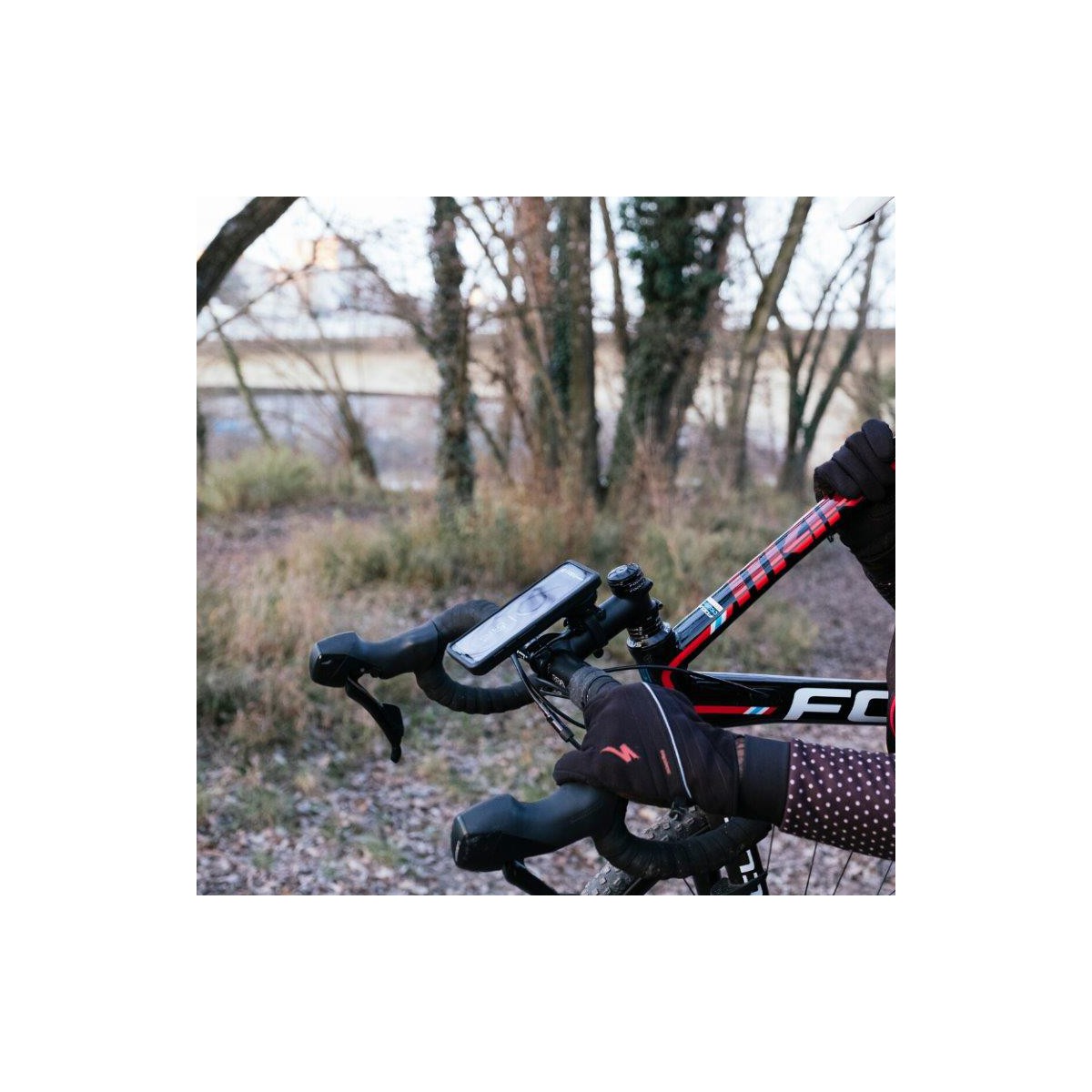 FitClic Neo Bike kit for OnePlus 6 - BuyBits Ltd UK