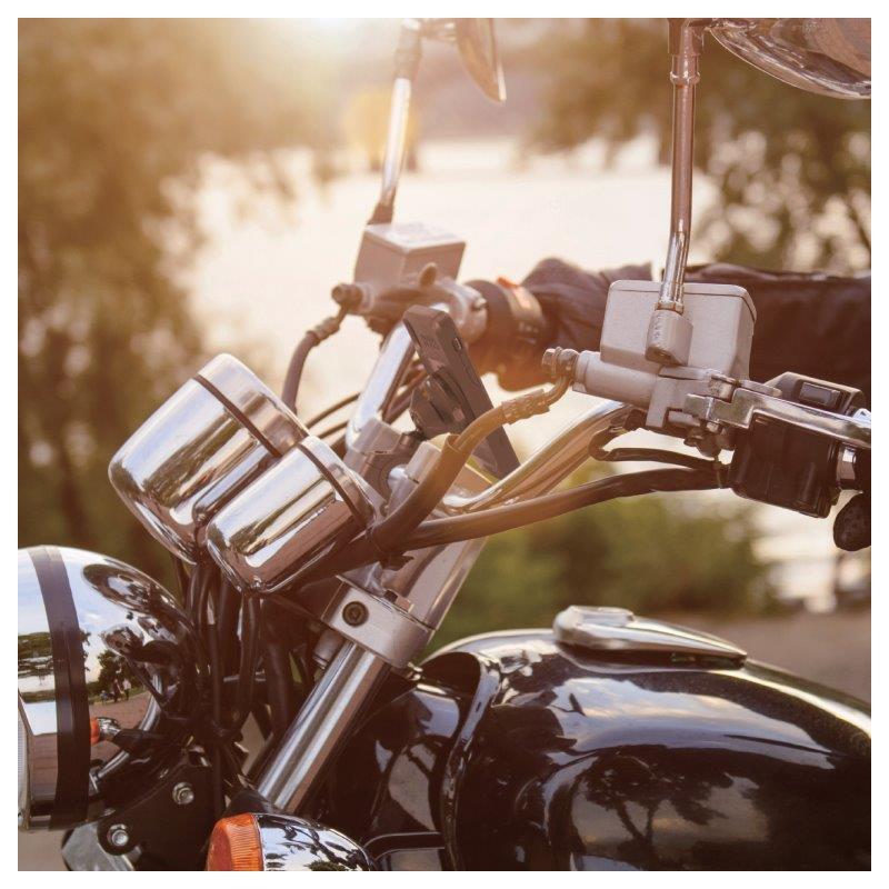 Fitclic Neo Motorcycle Kit For iPhone 11 - BuyBits Ltd UK
