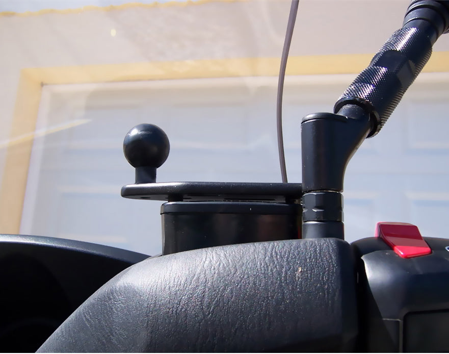 RAM Offset Reservoir Cover Mount Base with 1" Ball RAM-B-346 (sku 3603)