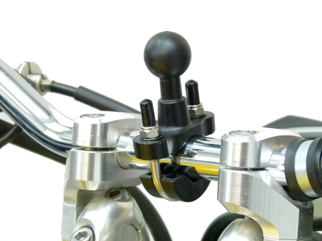 Powered Motorcycle Mount &amp; Charger for TomTom Rider 2 (sku 32994)